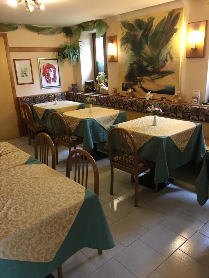 Albergo Meuble Tarandan Forni di Sopra Exterior photo
